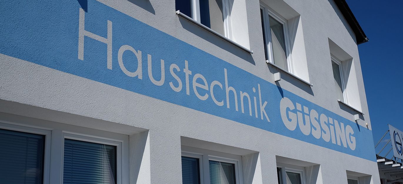 Außenansicht vom Gebäude der Haustechnik Güssing