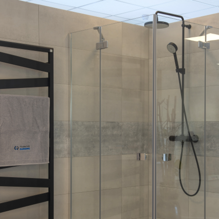 Modernes und helles Badezimmer mit Dusche